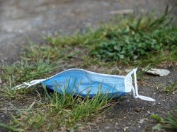  Déchets sauvages et geste de tri : 6 quartiers sensibilisés par les jeunes volontaires d'Unis-Cité à Nice