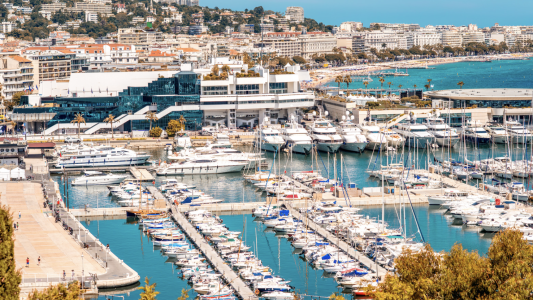 Cannes : bilan estival 2024 record et attractivité internationale confirmée