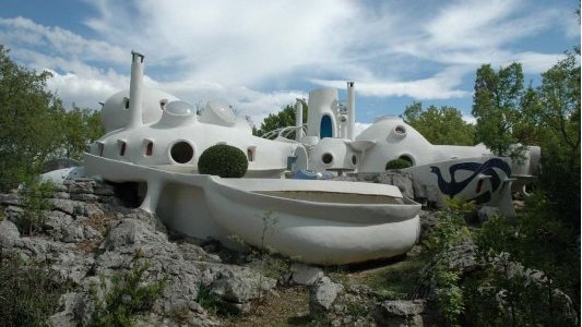 Une "Maison-Bulle" à vendre en Ardèche