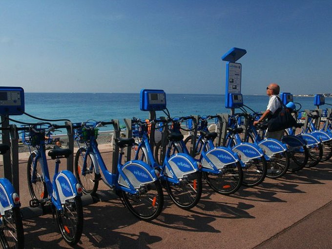 Vélobleu franchit un (…)