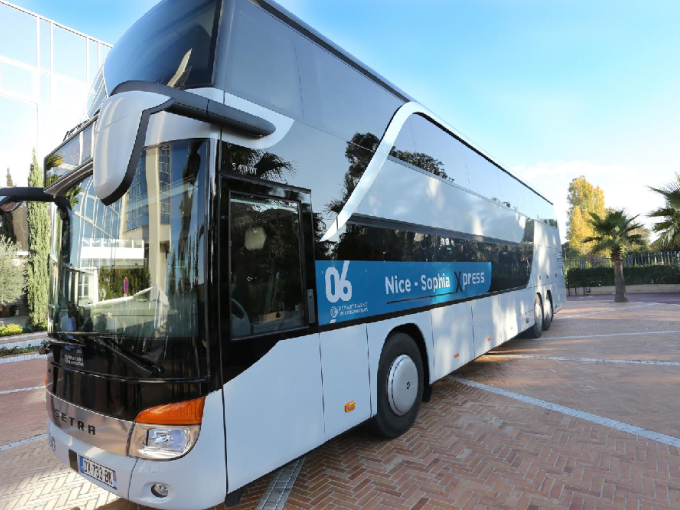 Nice-Sophia en bus à (…)
