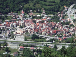SAINT ETIENNE DE TINEE : 260 000 € pour la création d'une Halte-Garderie