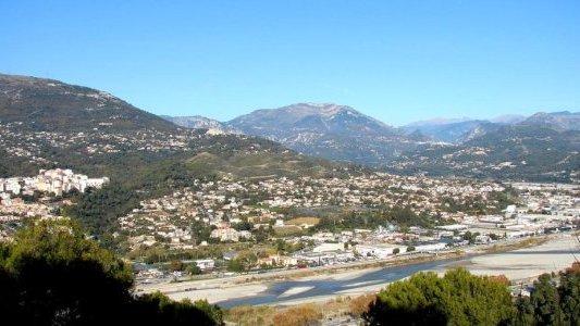 Alpes-Maritimes : les sécheresses transforment durablement le rapport à l'eau