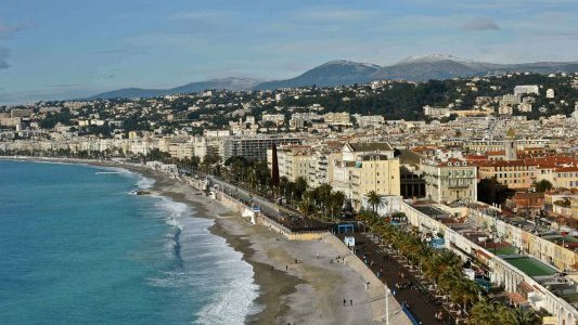 Lundi, minute de recueillement pour les victimes de l'attentat de Nice