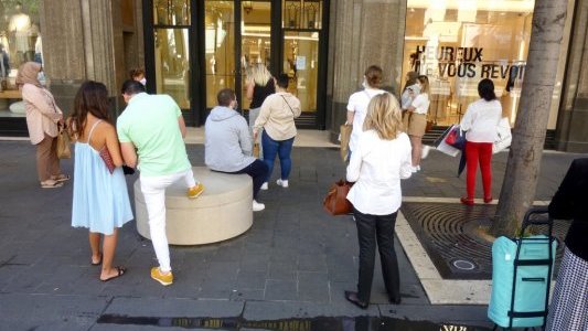 Commerces : en longue convalescence...