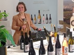  À Saint-Tropez, entre tradition et modernité, le Salon des Vins a séduit les visiteurs