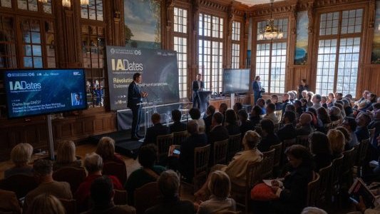 Semaine de l'IA pour Tous : une soirée de réflexion sur les défis écologiques et géopolitiques à Nice