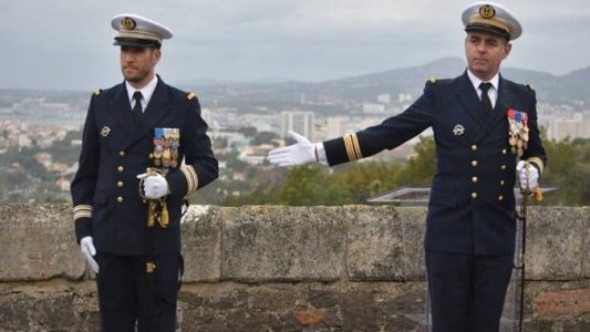 Le capitaine de frégate Guillaume Egret, commandant du Tourville
