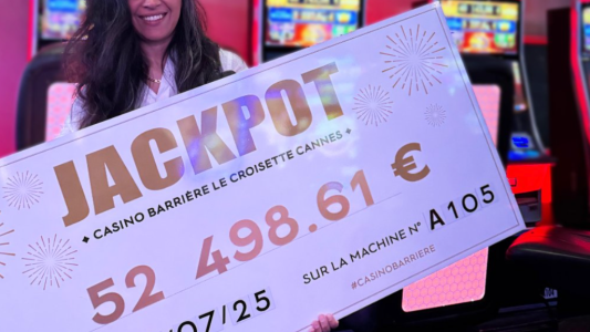 Avec un gain de 52 500 €, une joueuse a remporté le deuxième plus gros jackpot de l'année au Casino Barrière Le Croisette