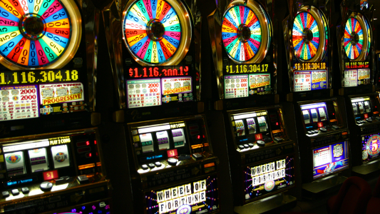 Casino : quand la chance s'acharne sur un joueur à menton