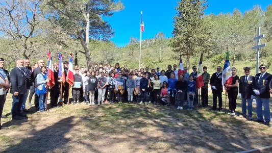 Dans le Var, la flamme du souvenir pérennisée par la jeune génération