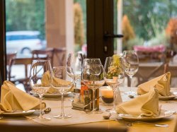Le Gouvernement renforce les aides apportées aux secteurs de l'hôtellerie, restauration, cafés, tourisme, événementiel, sport, culture
