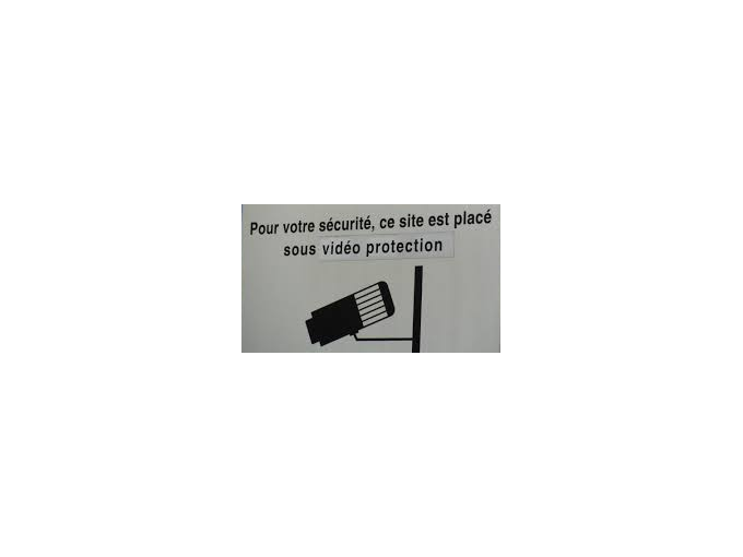 PAYS DE GRASSE : 368 (…)
