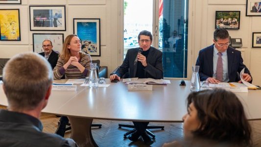 Ville de Cannes : Tous ses services dotés d'outils d'IA, dans l'intérêt de l'usager