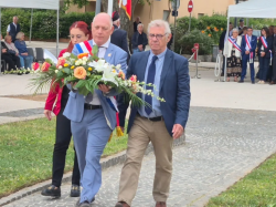 À Hyères, un hommage à la dignité humaine face à la barbarie