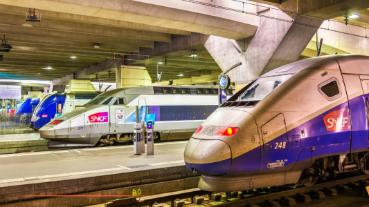 LGV Sud-Est : une journée noire pour les voyageurs après des actes de malveillance