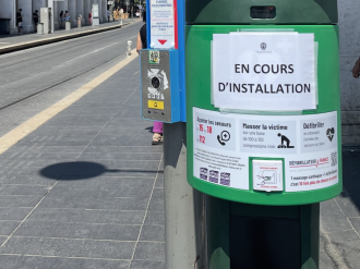 Villeneuve-Loubet renforce son réseau de défibrillateurs avec 9 nouveaux équipements en 2026