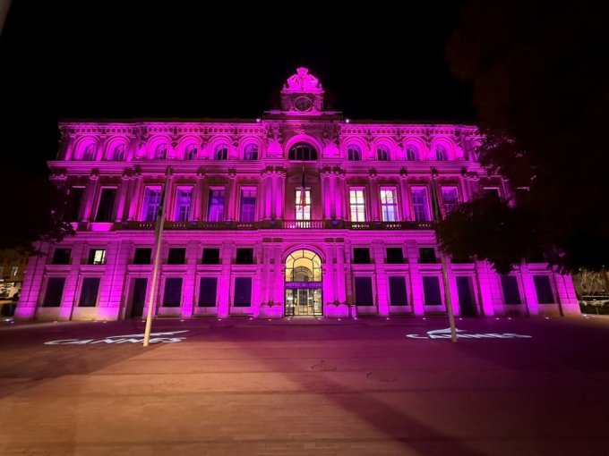 L'Hôtel de Ville de (…)