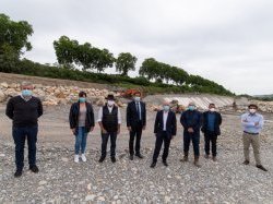 Le chantier des travaux d'urgence de confortements de la berge située dans le périmètre de la basse vallée du Var a repris