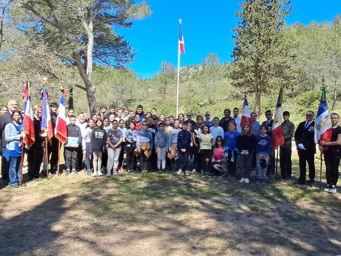 Dans le Var, la flamme du