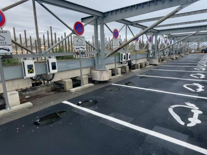 Une centaine de bornes de