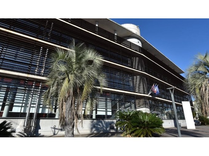 La médiathèque de Hyères