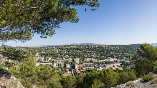 Carnoux-en-Provence fête ses 60 ans : l'histoire étonnante de « la plus jeune commune de France »