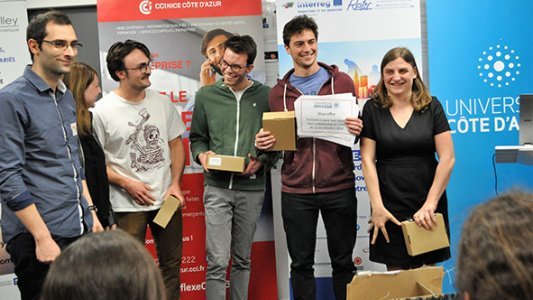 SNOW CONNECT, Lauréat du concours Hackathon fOr Tourism