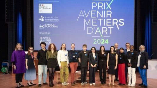 Deux jeunes ébénistes de la région Provence-Alpes-Côte d'Azur récompensés au Prix Avenir Métiers d'Art 2024