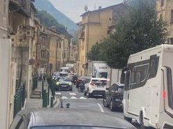 Le maire de Fontan alerte le ministre des Transports sur l'explosion du trafic dans le village après la réouverture du tunnel de Tende
