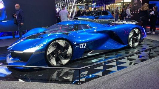Paris 2024 – Alpine dévoile son avenir avec l'A290 et l'A390