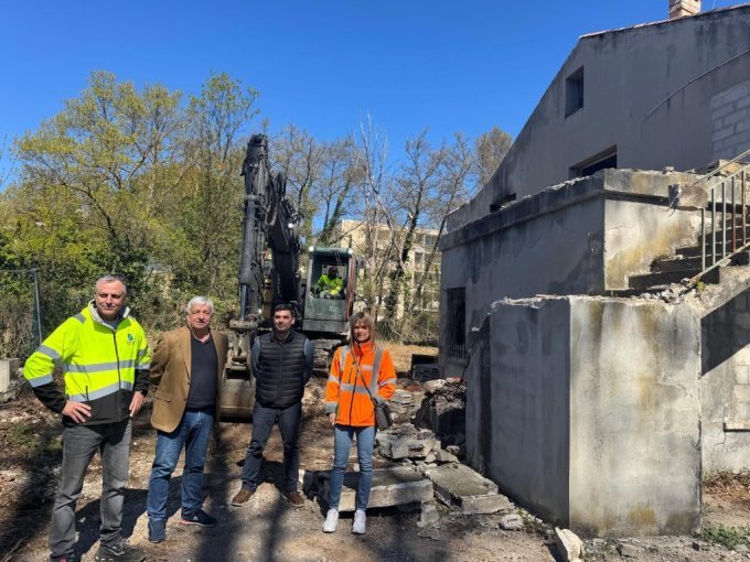 À Brignoles, démolition