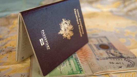 Modalités d'accueil des étrangers et modes de traitement des dossiers à la préfecture des Alpes-Maritimes