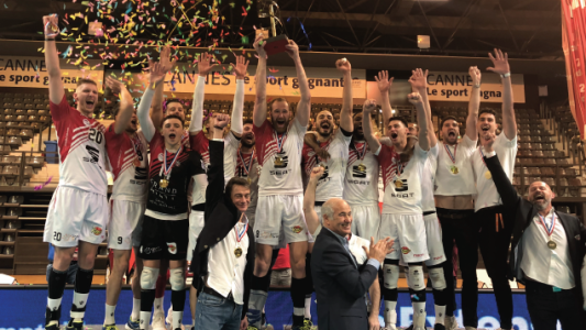 La Mairie de Cannes félicite l'AS Cannes Volley-ball pour sa remontée en ligue A !