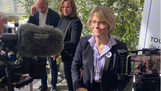 Tour de France de la simplification : Une ministre à l'écoute du terrain à Mougins