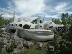 Une "Maison-Bulle" à vendre en Ardèche