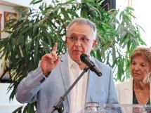 Toulon honore Salvador Nunez, maître d'œuvre de l'A57