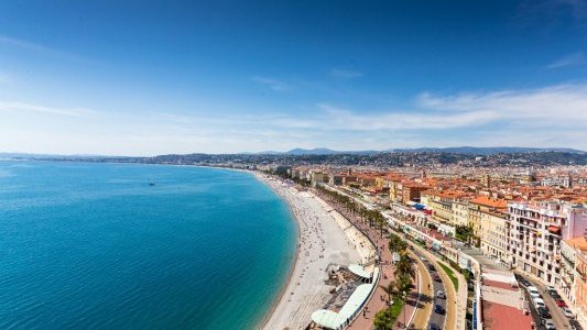 Tourisme Métropole Nice Côte d'Azur : une saison stable, portée par les événements