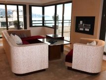 Un pan de la Riviera à emporter : le mobilier du Palais de la Méditerranée mis en vente aux enchères