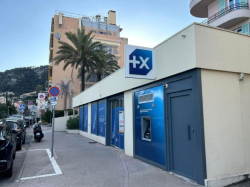 Deux locaux vacants de l'Octroi à Villefranche-sur-Mer cherchent de nouveaux projets commerciaux