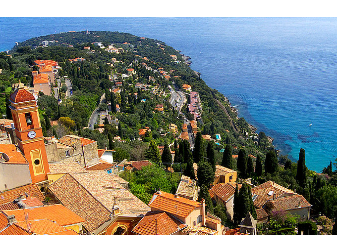ROQUEBRUNE CAP MARTIN (…)