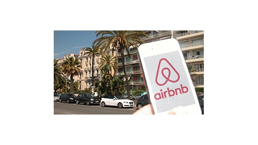 Airbnb et les hôtels : concurrence féroce sur la Côte d'Azur