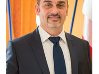 Hervé Paul promu Officier dans l'Ordre National du Mérite