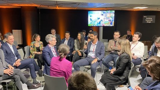Smartcities vs Low tech cities : Quel modèle pour l'avenir de nos villes ? 