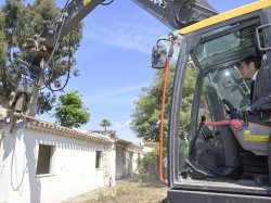 L'Agglo Cannes Lérins détruit un bâtiment privé en zone inondable pour y créer un bassin de rétention d'eau 
