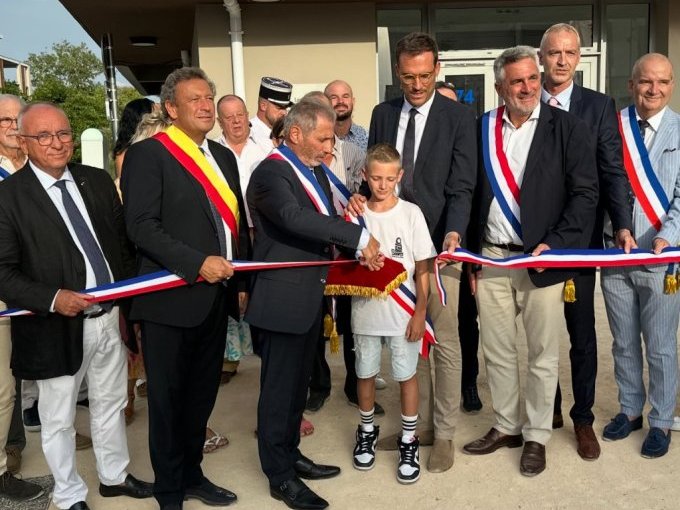 À Pierrefeu-du-Var, (…)