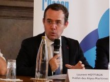 Premières « interdictions de paraître » prononcées par le préfet