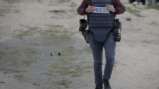 Les journalistes de plus en plus victimes de poursuites financières abusives, alerte l'UNESCO 