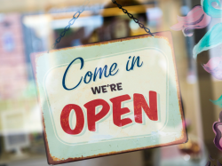 Nice : Le Faubourg Vence et la Librairie Masséna Around the World remportent le concours pour les commerçants indépendants