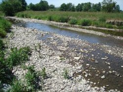 Sécheresse estivale : Anticiper le risque de manque d'eau, l'agence de l'eau accompagne les territoires